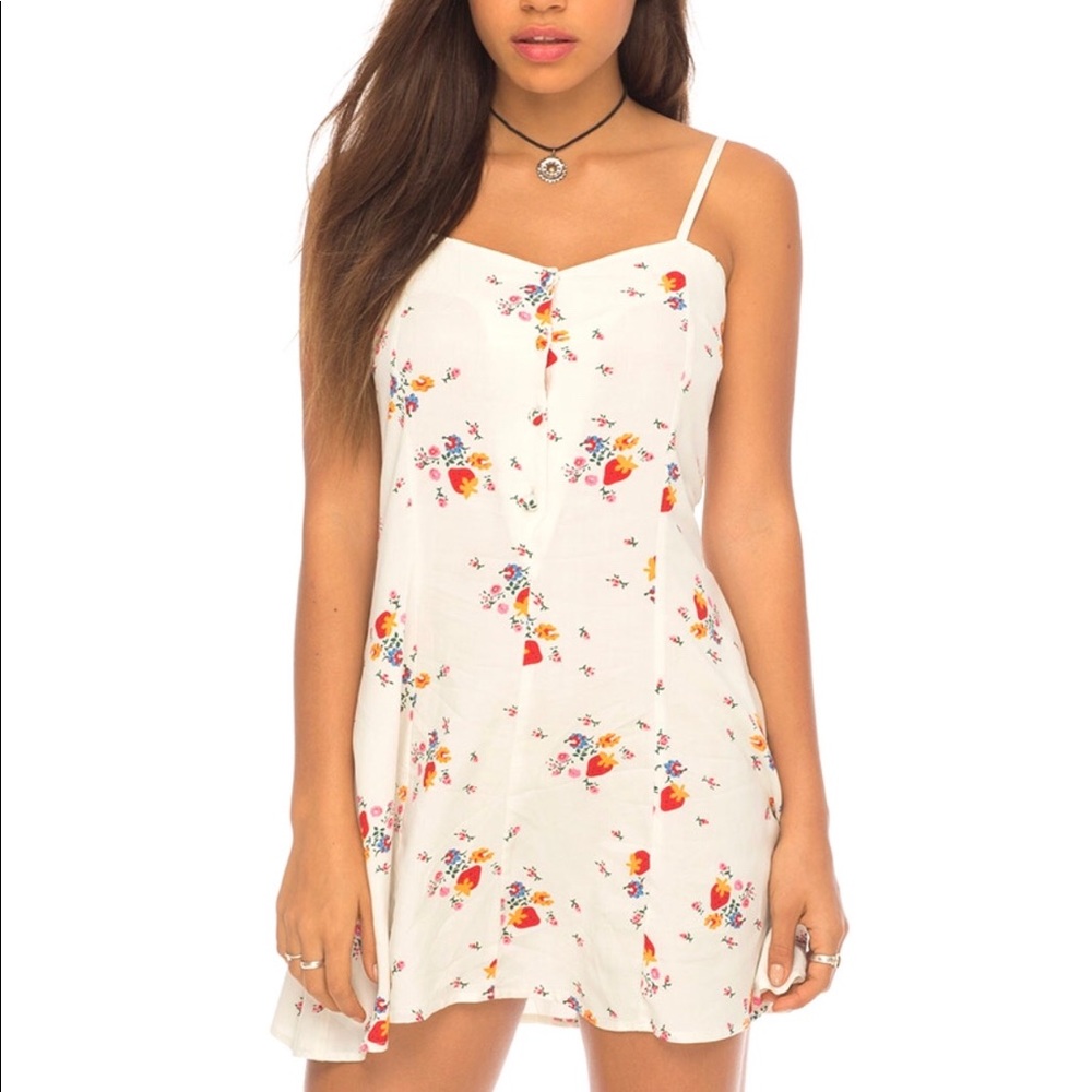 Hotel strawberry Strappy Dress